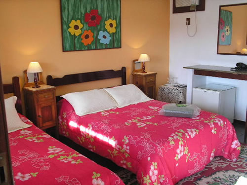 Pousada Alegria Suíte max com cama extra - Pousada Alegria