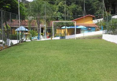 Pousada Alegria Campinho de futebol gramado - Pousada Alegria