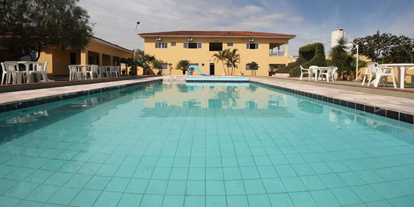 Confira fotos, preços para reserva e pacotes para feriado - Pousada Villa Real