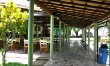 acesso ao salão de café , piscinas , estacionamento e mesa de jogos 