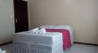 Suíte 03 com 2 cama de casal e uma de solteiro máximo 5 pessoas. :: Pousada Sonho Meu - Penha SC Suíte 03 com 2 cama de casal e uma de solteiro máximo 5 pessoas. :: Pousada Sonho Meu - Penha SC