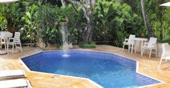 Piscina da Pousada :: Pousada Pedra Menina Piscina da Pousada :: Pousada Pedra Menina