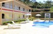 Suítes com varandas voltadas para a piscina