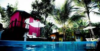 Chalés e apartamentos com vista para a piscina :: Pousada Água Marinha - Foto 1 Chalés e apartamentos com vista para a piscina :: Pousada Água Marinha - Foto 1