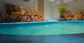 piscina na área de convivencia :: Pousada Albergaria - Foto 1 piscina na área de convivencia :: Pousada Albergaria - Foto 1