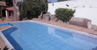 Areá de piscina :: Pousada Caldas Novas - Foto 1 Areá de piscina :: Pousada Caldas Novas - Foto 1
