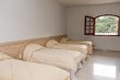 acomodação apartamento luxo superior, quarto bastante amplo com capacidade para até 05 pessoas, com cama box, frigobar, ar condicionado, tv LCD, telefone, sendo suíte. :: Hotel Pousada Vovó Duda - Foto 6 acomodação apartamento luxo superior, quarto bastante amplo com capacidade para até 05 pessoas, com cama box, frigobar, ar condicionado, tv LCD, telefone, sendo suíte. :: Hotel Pousada Vovó Duda - Foto 6