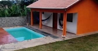Chalé com piscina e deck Retrátil :: Chalé Primavera - Foto 1 Chalé com piscina e deck Retrátil :: Chalé Primavera - Foto 1