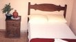 Suite com cama de casal, colchão de mola e criado mudo :: Pousada da Gameleira - Foto 7 Suite com cama de casal, colchão de mola e criado mudo :: Pousada da Gameleira - Foto 7