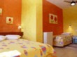 Um dos aptos da pousada Areias Brancas, esse é de casal com uma cama extra, além desse temos aptos c :: Pousada Areias Brancas - Foto 4 Um dos aptos da pousada Areias Brancas, esse é de casal com uma cama extra, além desse temos aptos c :: Pousada Areias Brancas - Foto 4