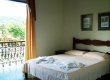 Quarto de casal com sacada. :: Pousada Portal de Paraty - Foto 5 Quarto de casal com sacada. :: Pousada Portal de Paraty - Foto 5