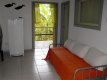 Sala do chalé quádruplo, inclui sofá-cama, cozinha americana completa, tv a cabo e telas anti insetos em todas as janelas :: Pousada La Dolce Vita Paraty - Foto 21 Sala do chalé quádruplo, inclui sofá-cama, cozinha americana completa, tv a cabo e telas anti insetos em todas as janelas :: Pousada La Dolce Vita Paraty - Foto 21