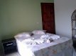 Suite casal ,equipada , tv, ventilador de teto, frigobar, ar condicionado ,wi-fi. :: Pousada Recanto do Jabaquara - Foto 14 Suite casal ,equipada , tv, ventilador de teto, frigobar, ar condicionado ,wi-fi. :: Pousada Recanto do Jabaquara - Foto 14