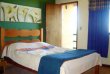 Quarto de casal na suíte com varanda vista panorâmica. :: Pousada Chalés Terra Nova - Foto 4 Quarto de casal na suíte com varanda vista panorâmica. :: Pousada Chalés Terra Nova - Foto 4
