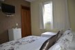 Suíte Standart 11: Equipada com TV, frigobar e ar condicionado. Possuí banheiro e móveis em estilo provençal. :: Pousada Recanto dos Feijós - Foto 6 Suíte Standart 11: Equipada com TV, frigobar e ar condicionado. Possuí banheiro e móveis em estilo provençal. :: Pousada Recanto dos Feijós - Foto 6