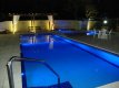 Foto noturna da área das piscinas. :: Pousada Recanto dos Feijós - Foto 8 Foto noturna da área das piscinas. :: Pousada Recanto dos Feijós - Foto 8