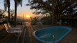 Piscina de frente para lagoa, por do sol paradisíaco. :: Pousada Canoa Azul - Foto 4 Piscina de frente para lagoa, por do sol paradisíaco. :: Pousada Canoa Azul - Foto 4