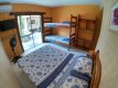 Suítes 1, 2 e 3, térreo frente a piscina com ar, tv led, roupas de cama e varanda com rede. :: Pousada Pátio da Ferrugem - Foto 26 Suítes 1, 2 e 3, térreo frente a piscina com ar, tv led, roupas de cama e varanda com rede. :: Pousada Pátio da Ferrugem - Foto 26