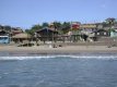 Vista da paraia para a pousada que fica realmente em frenta ao mar :: Pousada Vento & Cia - Foto 3 Vista da paraia para a pousada que fica realmente em frenta ao mar :: Pousada Vento & Cia - Foto 3