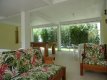 Salão de Estar, com amplas aberturas ,integrado ao pátio arborizado . :: Pousada Maria Nicolau - Foto 4 Salão de Estar, com amplas aberturas ,integrado ao pátio arborizado . :: Pousada Maria Nicolau - Foto 4
