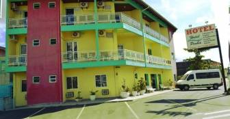 O hotel dispõe de 17 suítes :: Hotel Penha - Foto 1 O hotel dispõe de 17 suítes :: Hotel Penha - Foto 1