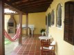 Chalé nº 4 - Chalé maior com churrasqueira, 1 quarto (suite) com uma cama de casal e uma beliche, + :: Chalés Ilha das Flores - Foto 8 Chalé nº 4 - Chalé maior com churrasqueira, 1 quarto (suite) com uma cama de casal e uma beliche, + :: Chalés Ilha das Flores - Foto 8