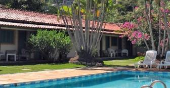 Apartamentos em frente aos jardins da piscina. :: Pousada Praia do Curral - Foto 10 Apartamentos em frente aos jardins da piscina. :: Pousada Praia do Curral - Foto 10
