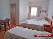 Apartamento A chamamos as unidades onde estão compostas por Televisão, telefone, frigobar, ventilador e ar condicionado. Nessa foto um exemplo de um apartamento que acomoda ate 4 pessoas. :: Rial Hotel - Foto 20 Apartamento A chamamos as unidades onde estão compostas por Televisão, telefone, frigobar, ventilador e ar condicionado. Nessa foto um exemplo de um apartamento que acomoda ate 4 pessoas. :: Rial Hotel - Foto 20