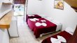 aptos 9 a 13 - 1cama de casal + 2 de solteiro - porta balcão
:: Pousada Villa Olympia - Foto 15 aptos 9 a 13 - 1cama de casal + 2 de solteiro - porta balcão
:: Pousada Villa Olympia - Foto 15