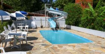 piscina com toboágua :: Pousada Ecológica Porto Aventura - Foto 6 piscina com toboágua :: Pousada Ecológica Porto Aventura - Foto 6
