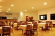 restaurante climatizado com 80 lugares, almoço até as 14-30hs :: Baobá Pousada - Foto 16 restaurante climatizado com 80 lugares, almoço até as 14-30hs :: Baobá Pousada - Foto 16