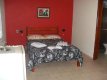 Apartamento Standard: 1 ambiente com cama de casal, sofá, TV, frigobar e um banheiro. :: Pousada dos Lagos - Foto 10 Apartamento Standard: 1 ambiente com cama de casal, sofá, TV, frigobar e um banheiro. :: Pousada dos Lagos - Foto 10